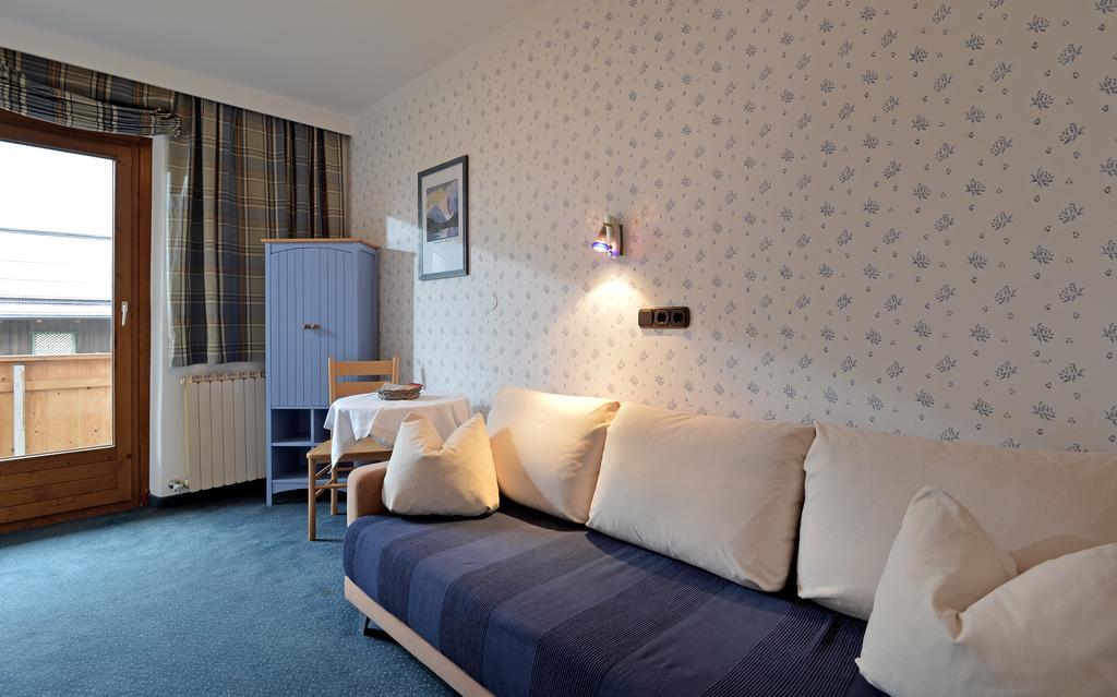 Landhaus Kumbichl Mayrhofen Pokoj fotografie